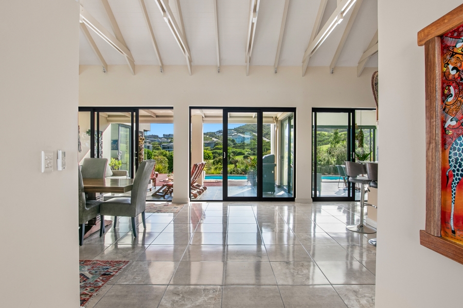 4 Bedroom Property for Sale in Pezula Golf Estate Western Cape